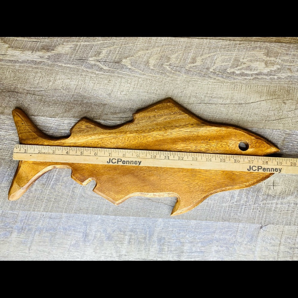 Wood Fish 19” serving dish tray board- Rustic Decor-looks hand carved - Picture 8 of 9